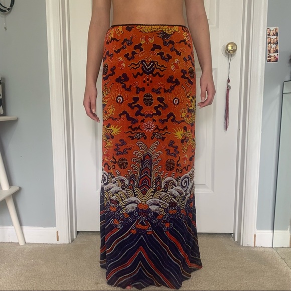 COPY - vivienne tam - Picture 10 of 11